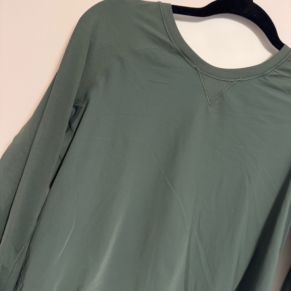 🆕 Lululemon Another Lap Strong Longsleeve - Dark Forest - Picture 2 of 9